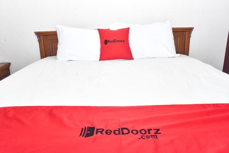 Reddoorz Near Taman Pelangi Jogja Hotel Yogyakarta Luaran gambar